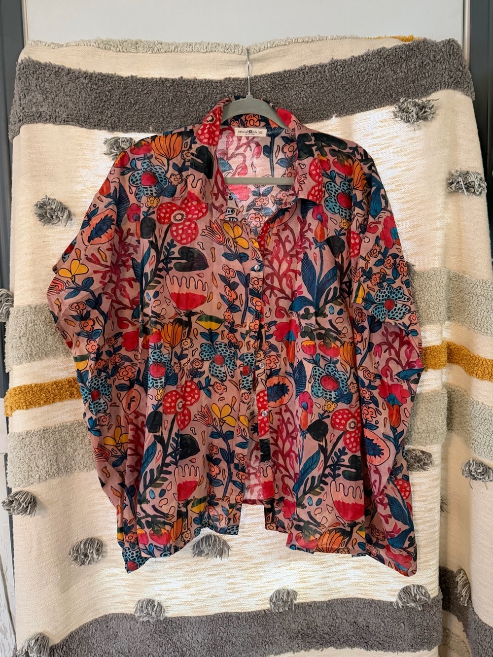 Natural Life - Colorful Floral Button-Up Shirt in Pink, Blue & Red - O/S